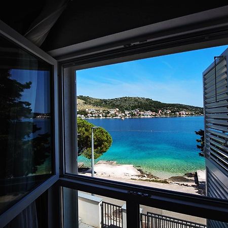 Sea Front Apartments Ivana Rogoznica (Sibenik-Knin) Exterior foto