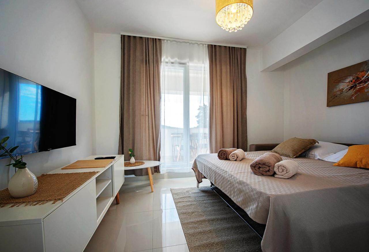 Sea Front Apartments Ivana Rogoznica (Sibenik-Knin) Exterior foto