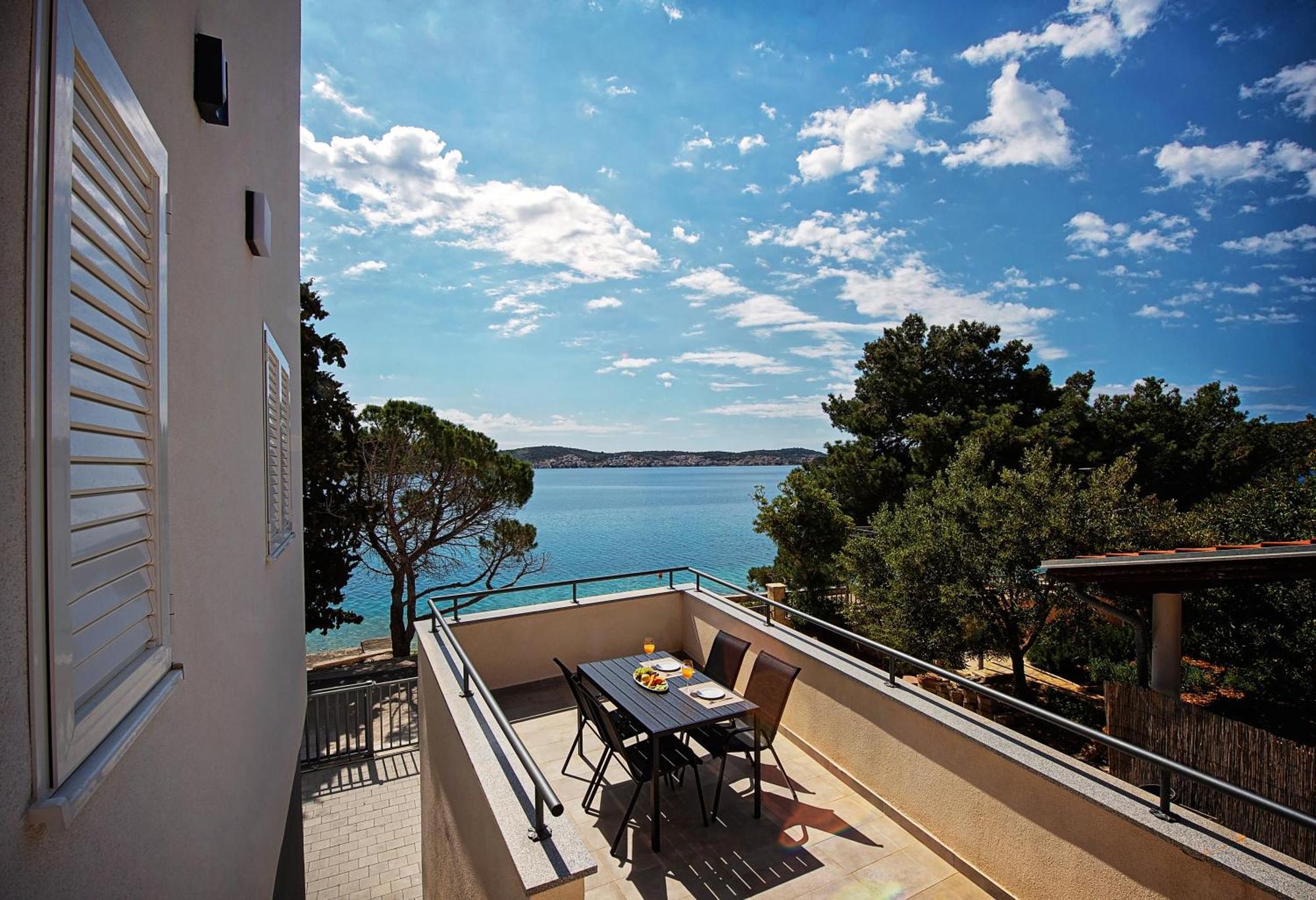 Sea Front Apartments Ivana Rogoznica (Sibenik-Knin) Exterior foto