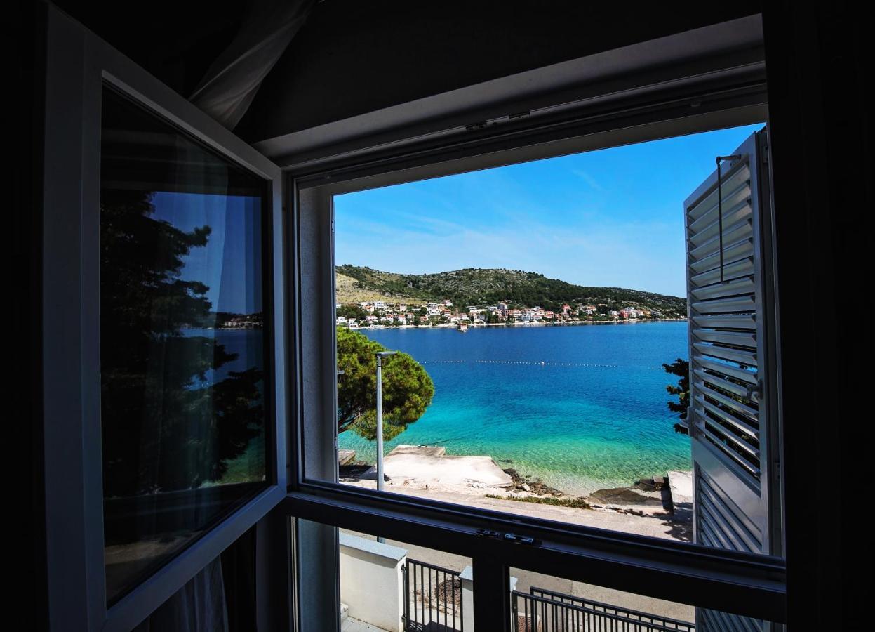 Sea Front Apartments Ivana Rogoznica (Sibenik-Knin) Exterior foto